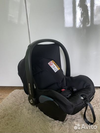 Автокресло Maxi-Cosi Citi Essential Black