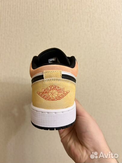 Кроссовки Jordan 1 Low SE “Flight Club”