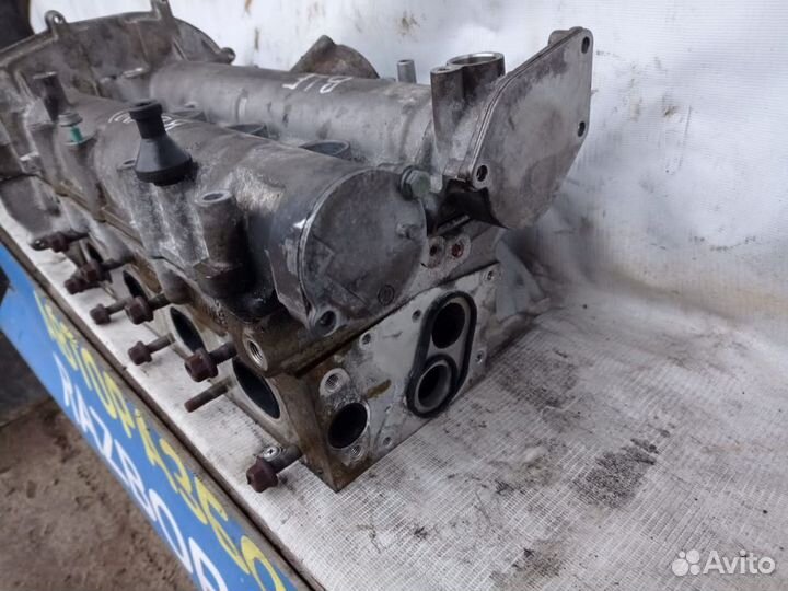 Головка блока постель распредвала VW Пассат Б6