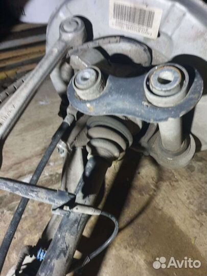 Задний правый кулак привод Bmw 5 e60