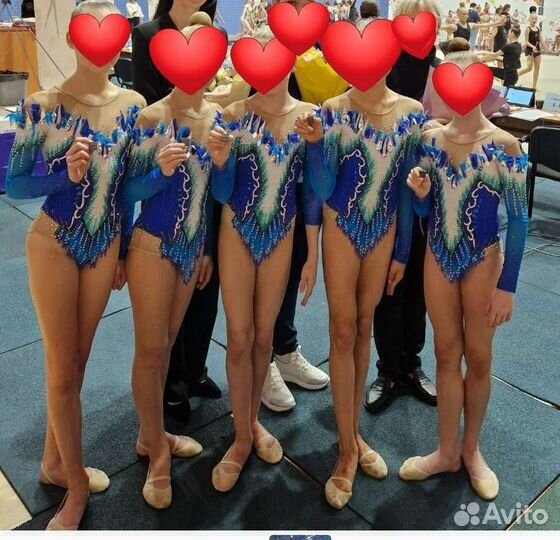 Групповые купальник для художественной гимнастики