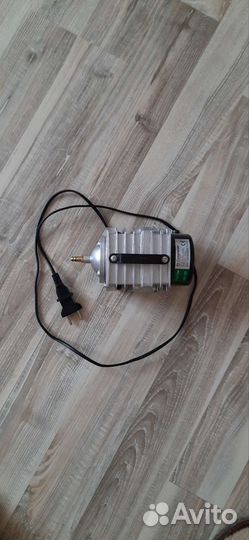 Компрессор воздушный для аквариумов