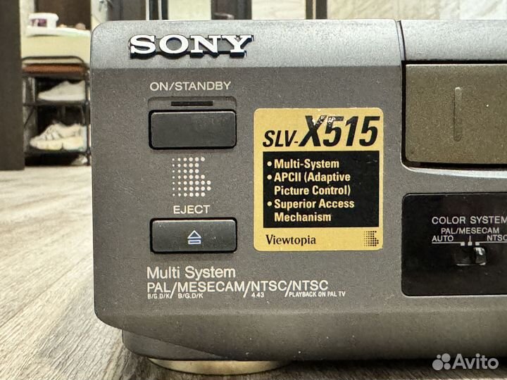 Видеомагнитофон Sony slv-x515