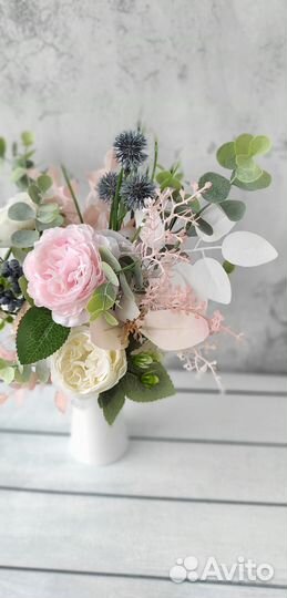 Искусственный букет цветов