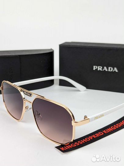Солнцезащитные очки Prada
