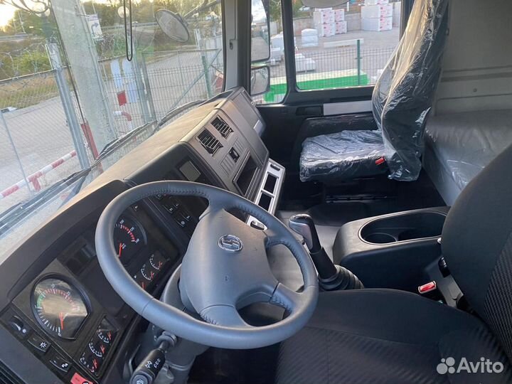 Shacman (Shaanxi) F3000, 2023