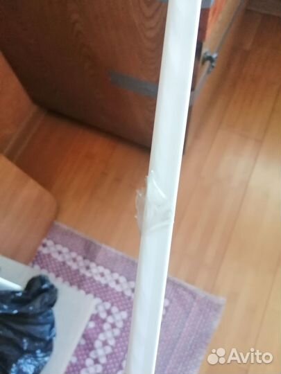 Тюль и карниз