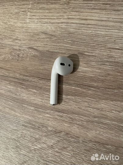 AirPods 2 оригинал левое ухо