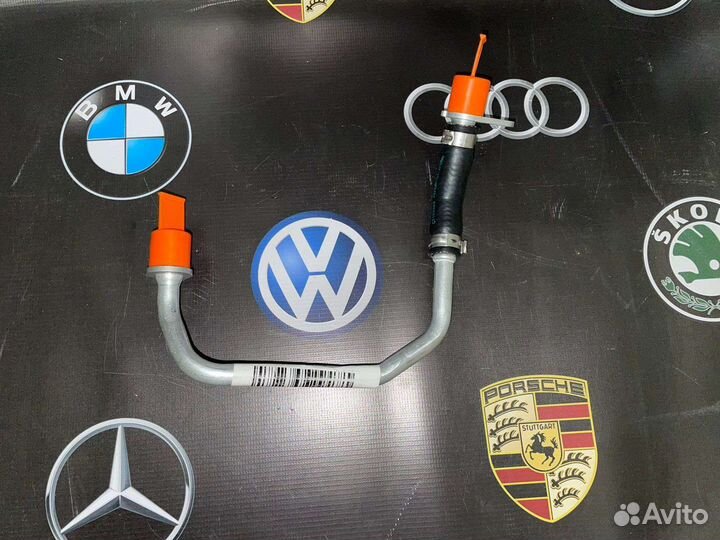 Патрубок системы охлаждения BMW N55B30 11537583903