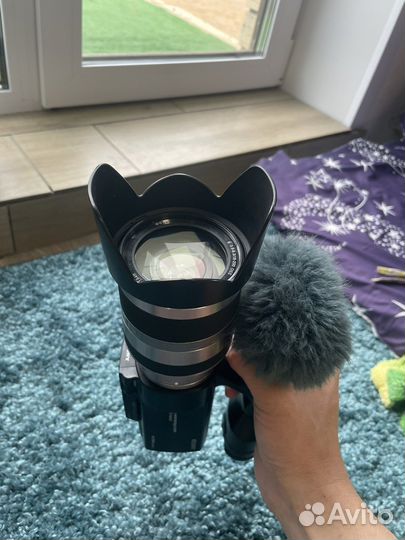 Видеокамера Sony Nex VG 20