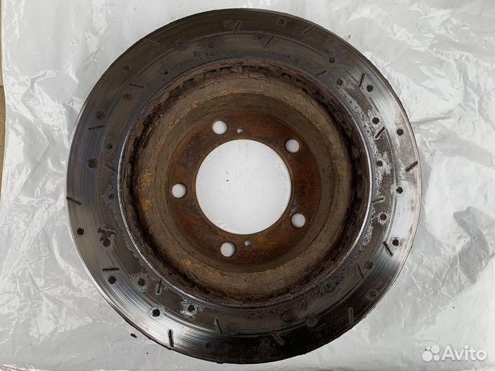 Комплект дисков пер+зад DBA 4000 series XS (J200)