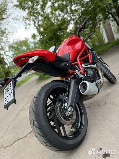 Ducati Monster 797