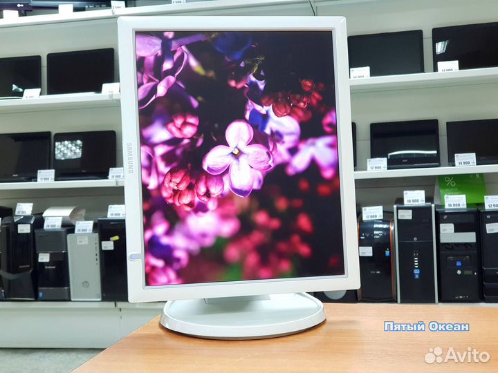 Монитор ЖК 17