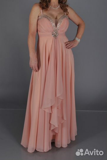 Продам шикарное вечернее платье в пол