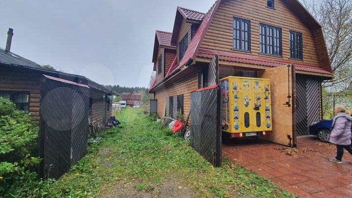 Дом 138 м² на участке 17 сот.