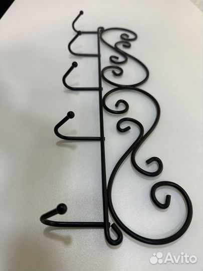 Вешалка для одежды настенная