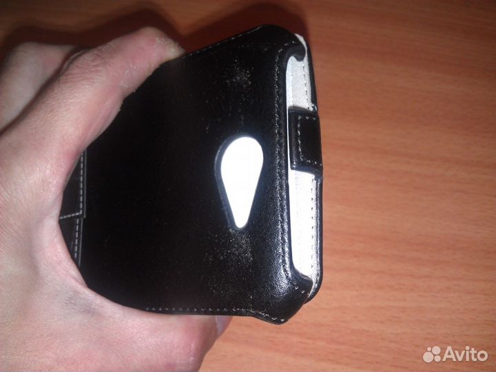 Чехлы. Много