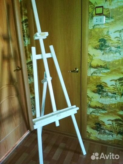 Белый мольберт свадебный