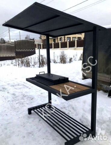 Мангал с крышей