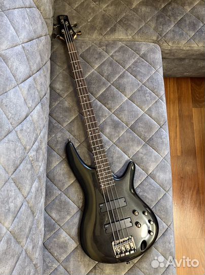 Бас гитара Ibanez SR300