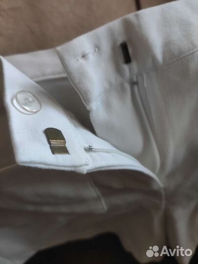 Шорты женские белые