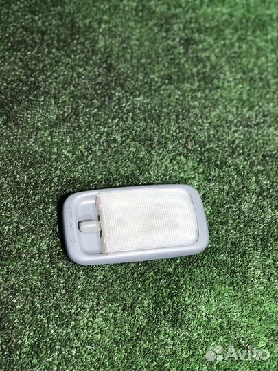 Плафон салона задний toyota rav4 xa10