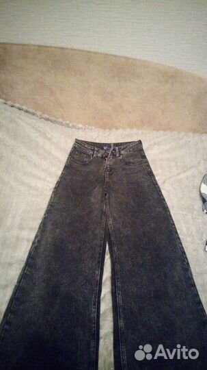 Джинсы и рубашки