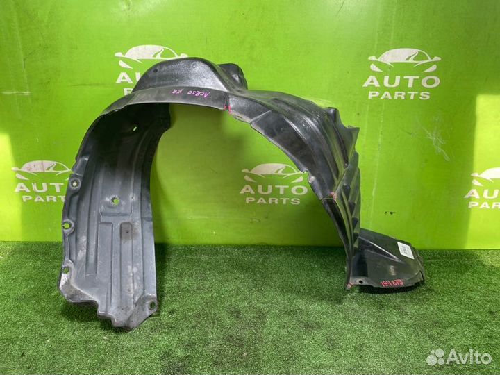Подкрылок toyota estima ACR30 2azfe 2005 Перед. Прав