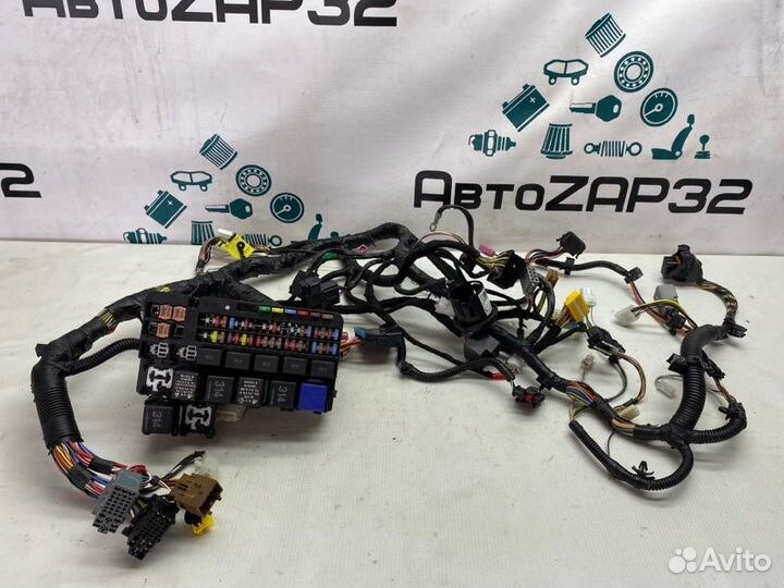 Блок предохранителей с проводкой Лада Гранта Кросс