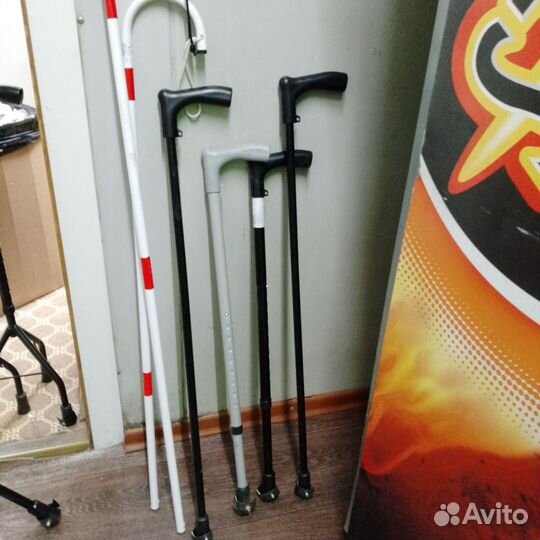 Трости. Костыли новые