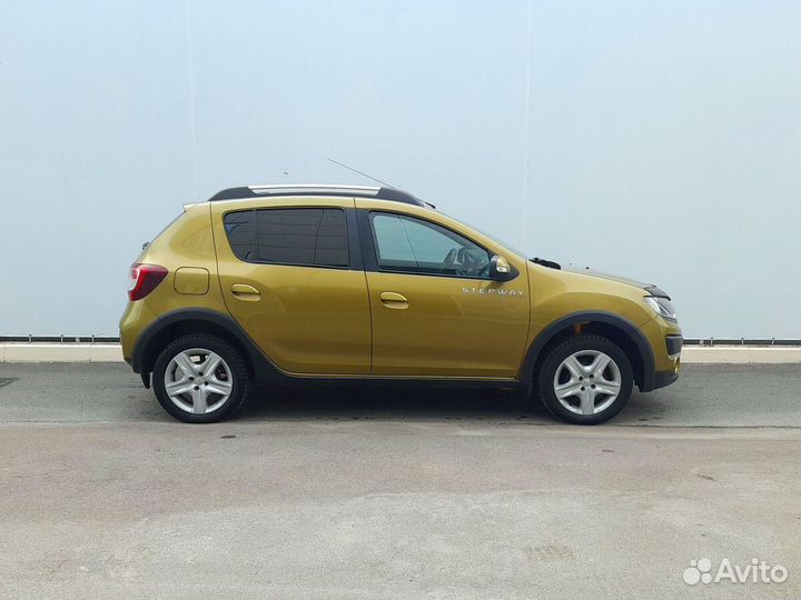 Renault Sandero Stepway 1.6 МТ, 2016, 125 000 км