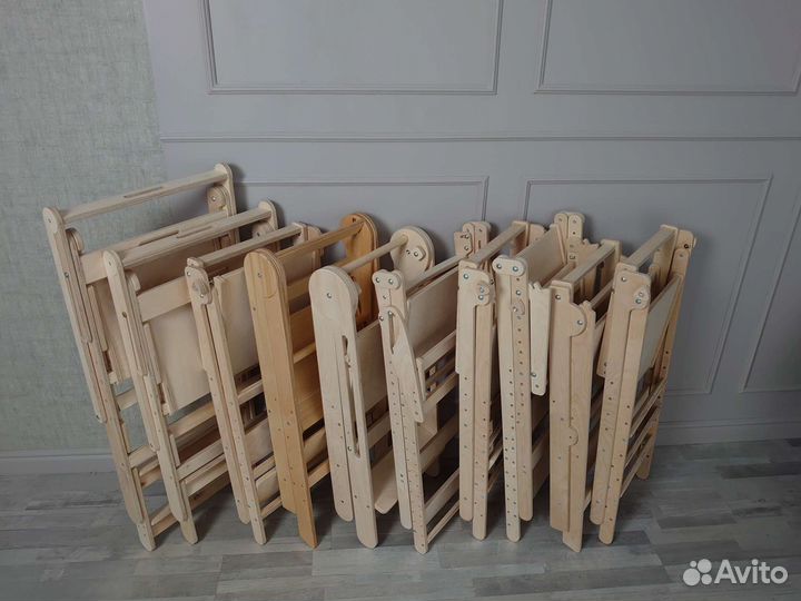 Башня помощника Монтессори, стремянка