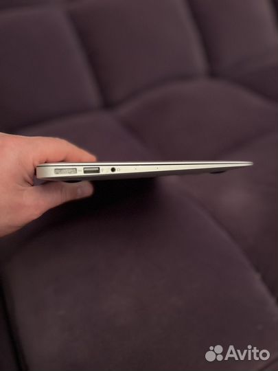 Apple macbook air 11 (2014)