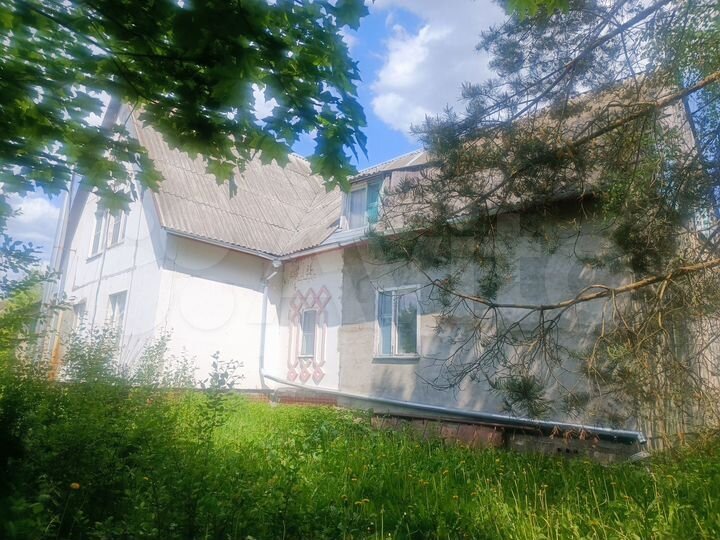 Дом 470 м² на участке 20 сот.