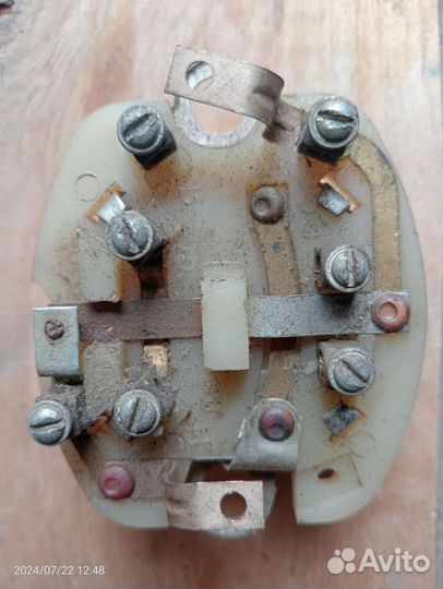 Замок зажигания на мотоцикл иж планета(некомплект)