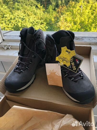 Новые Трекинговые ботинки женские Hanwag