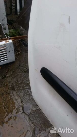 Volkswagen caddy дверь