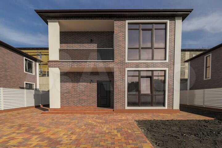 Коттедж 157 м² на участке 3,5 сот.