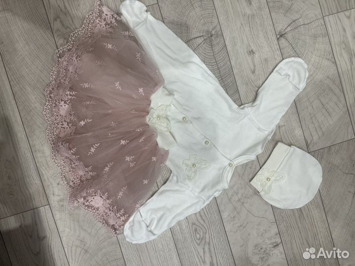 Платье для новорожденной девочки