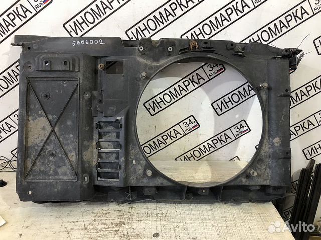 Рамка радиатора Peugeot 408 1.6 EP6 120лс