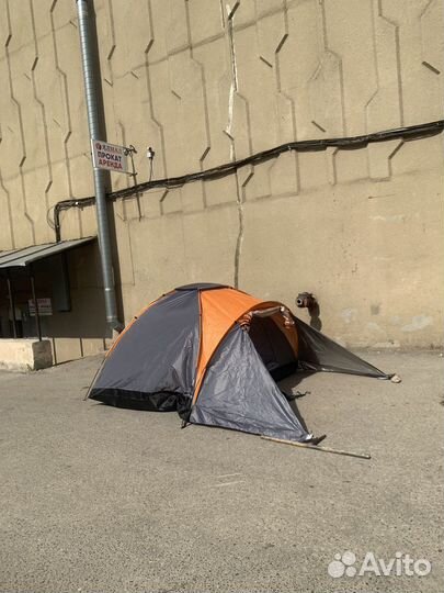 Палатка туристическая 4 местная