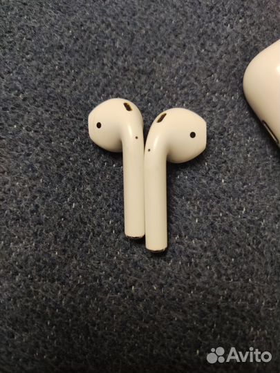 Airpods