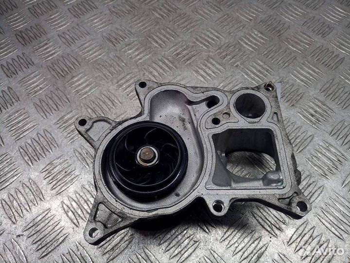 Водяная помпа BMW 7 F01/F02 2012 11518516205