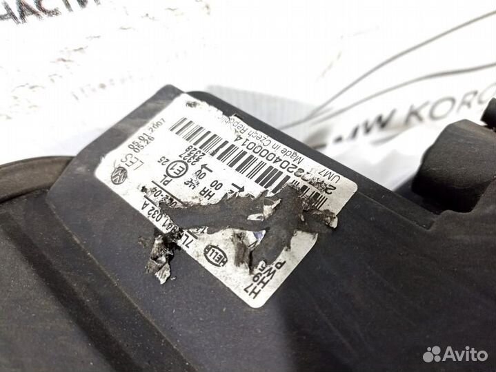 Фара правая Touareg 2002-2010 (после 2007 года не