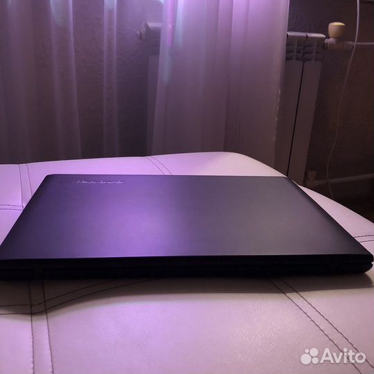 Ноутбук lenovo
