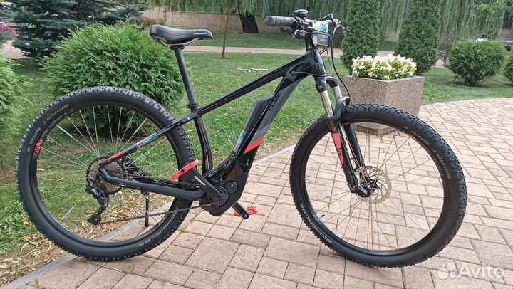 Электровелосипед Cube Access