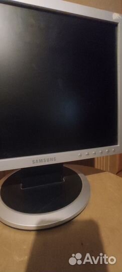 Монитор для компьютера 2шт