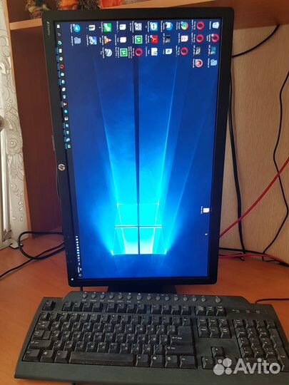 Профессиональный монитор HP 23 дюйма IPS FullHD