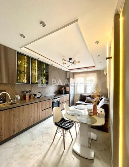 2-к. квартира, 60,4 м², 16/17 эт.