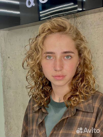 Биозавивка волос у опытного мастера